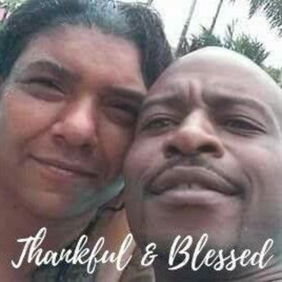 Meet your Posher, Myra - Picture 1 of 1